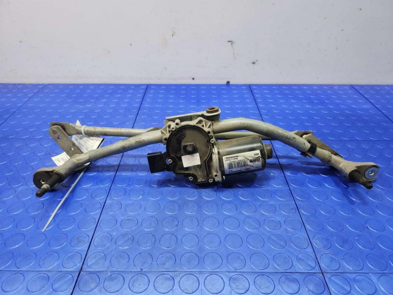 2017 Jaguar XE Wiper Motor Front