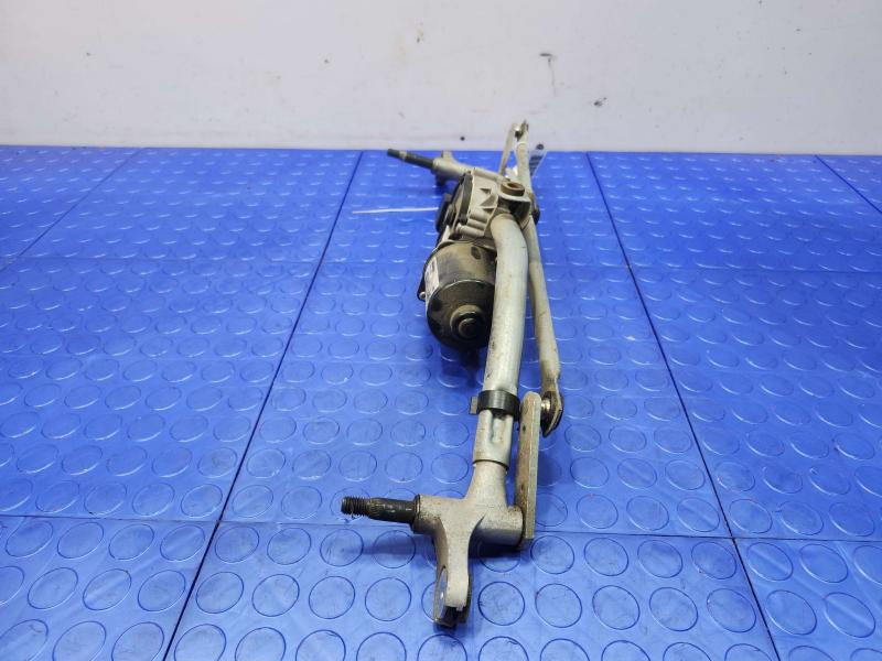 2017 Jaguar XE Wiper Motor Front