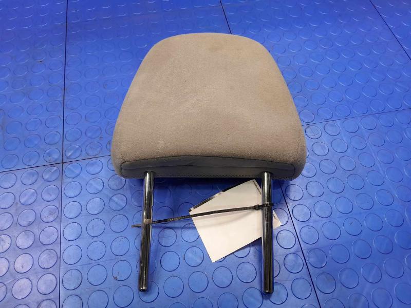 2019 Toyota Sienna Headrest