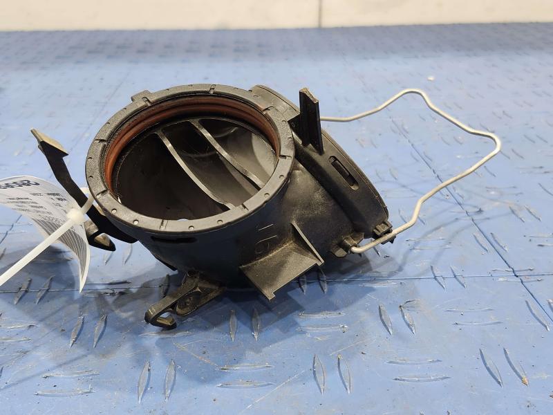 2010 Mercedes ML-Class Air Intake Tube/Resonator