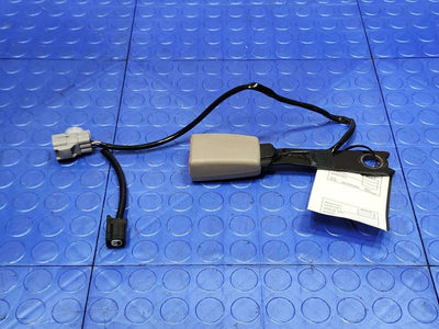2002 Toyota Camry Front Seat Belt