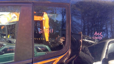 2017 Jeep Renegade Quarter Glass/Window