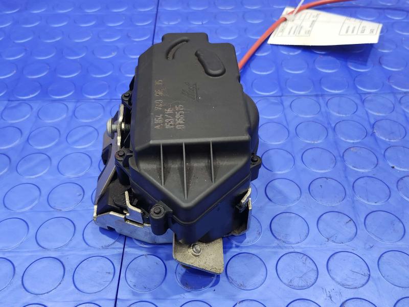 2008 Mercedes ML-Class Lid Latch