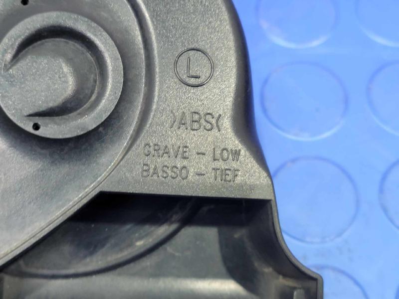 2009-2017 Volkswagen Tiguan Low Note Horn Assembly Genuine OEM 5N0951221B
