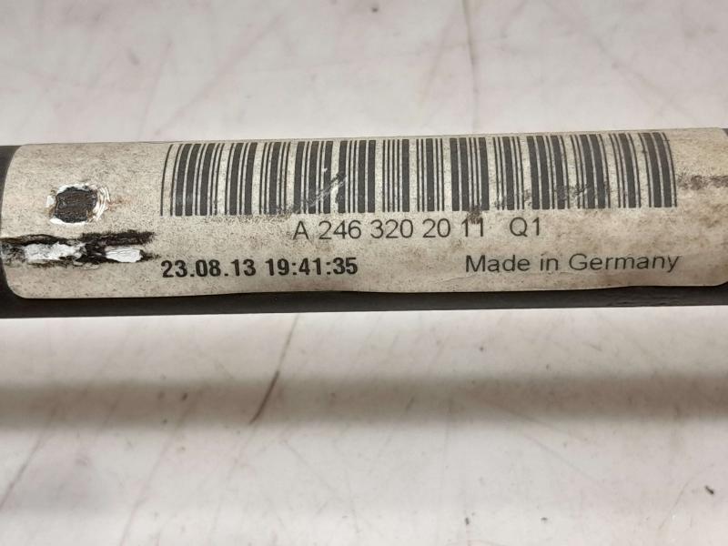 2014 Mercedes Benz CLA250 Rear Stabilizer Bar Swaybar OEM 2463204211