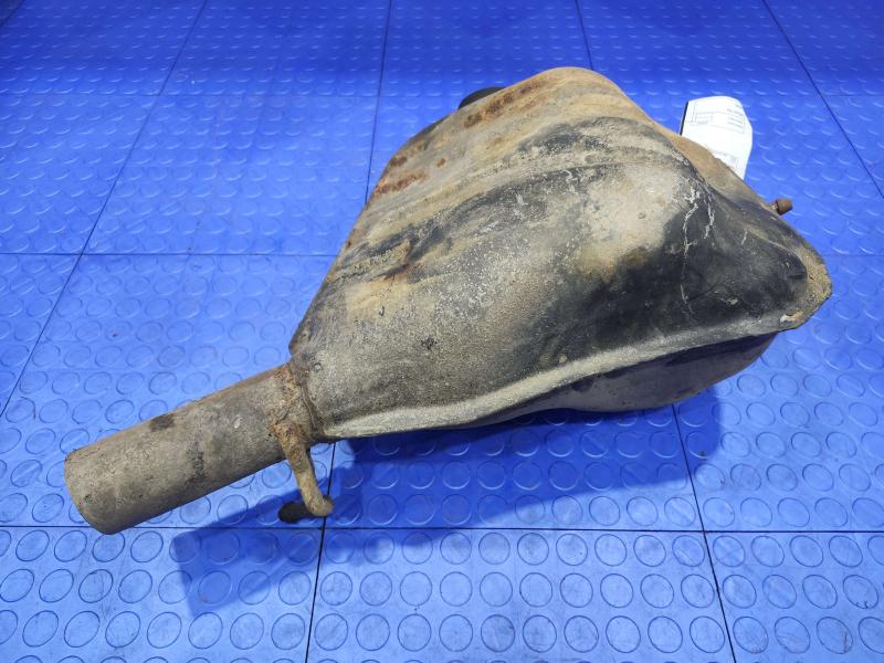 2012 Jeep Grand Cherokee Muffler