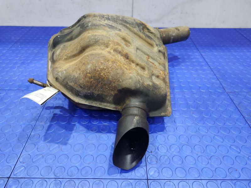2012 Jeep Grand Cherokee Muffler