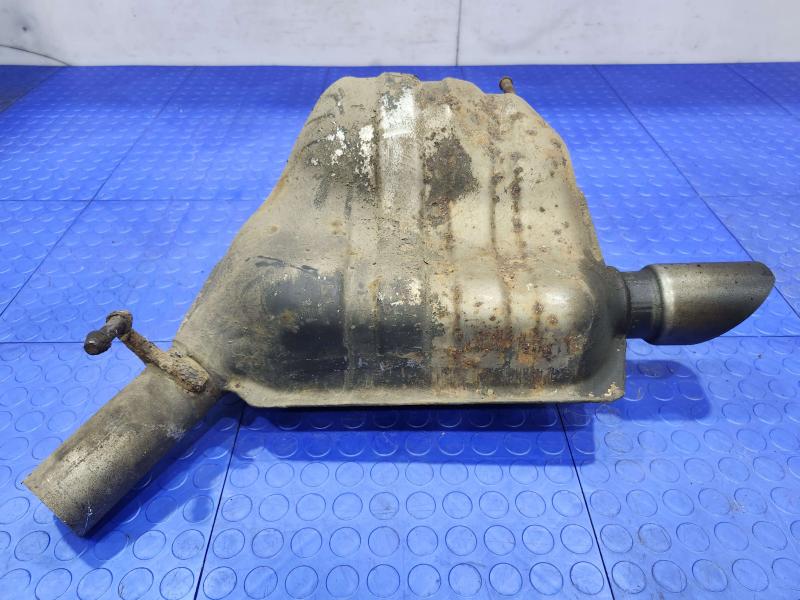2012 Jeep Grand Cherokee Muffler
