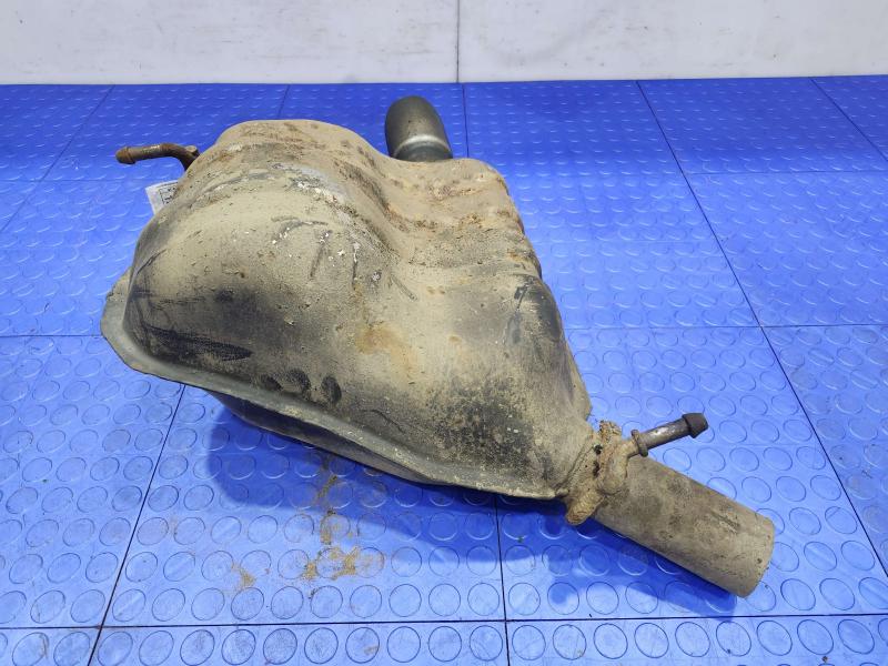 2012 Jeep Grand Cherokee Muffler
