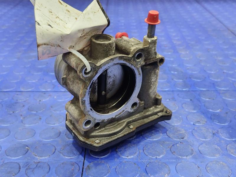 2011 Toyota Corolla Throttle Body/Valve Assy