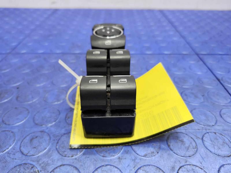 2014 Ford Fusion Door Switch Front