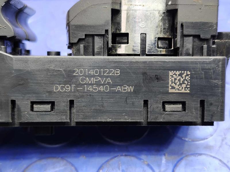 2014 Ford Fusion Door Switch Front
