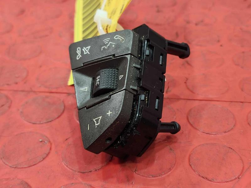 2013 Chevrolet Malibu Combination Switch