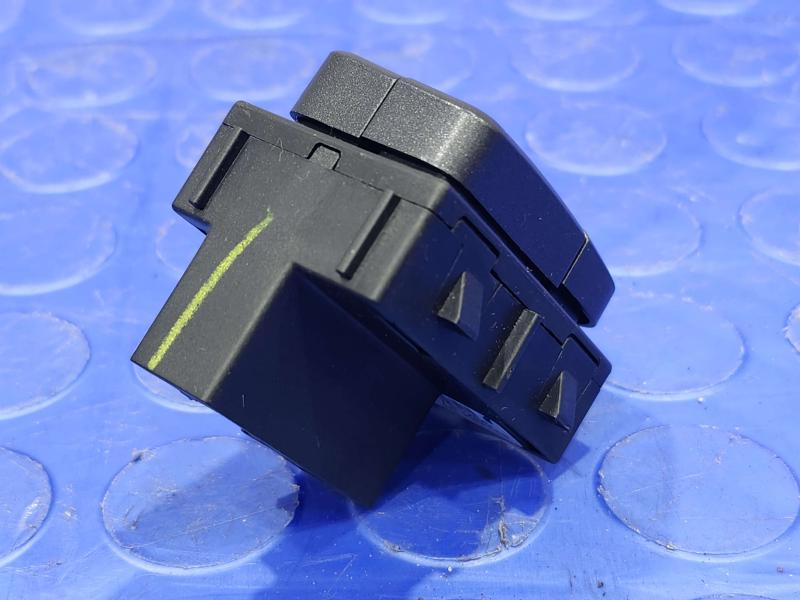 2015 Chevy Tahoe GMC Yukon Vehicle Stability Control System Switch OEM 22827592