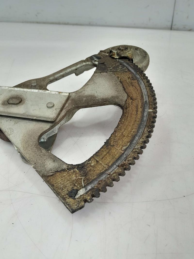 1988 Chevrolet Silverado 1500 Front Door Regulator