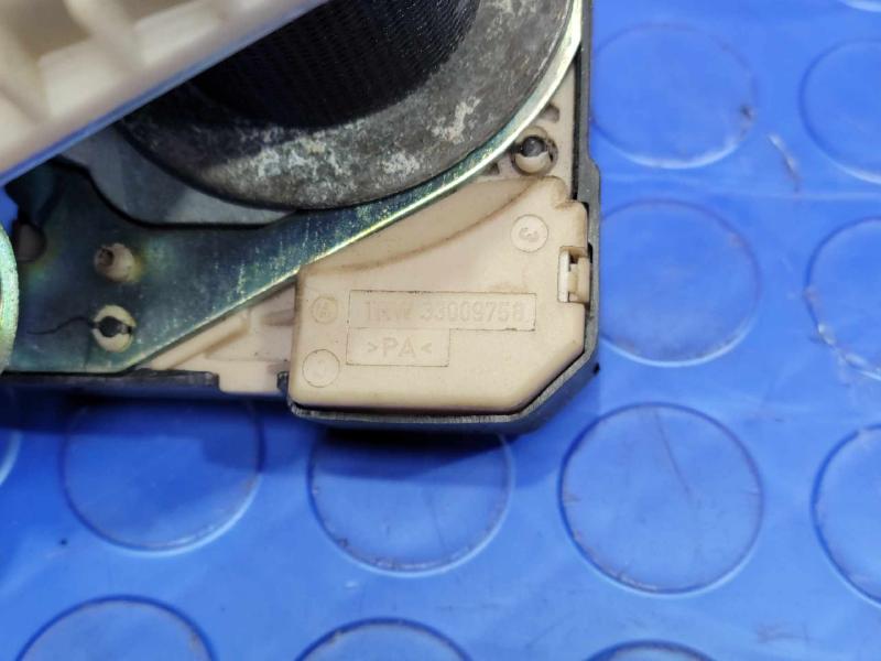 2010 Land Rover Range Rov Front Seat Belt