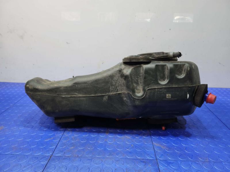 2017 Jaguar XE XF Diesel Exhaust Fluid Tank Assembly Genuine OEM T2H28597