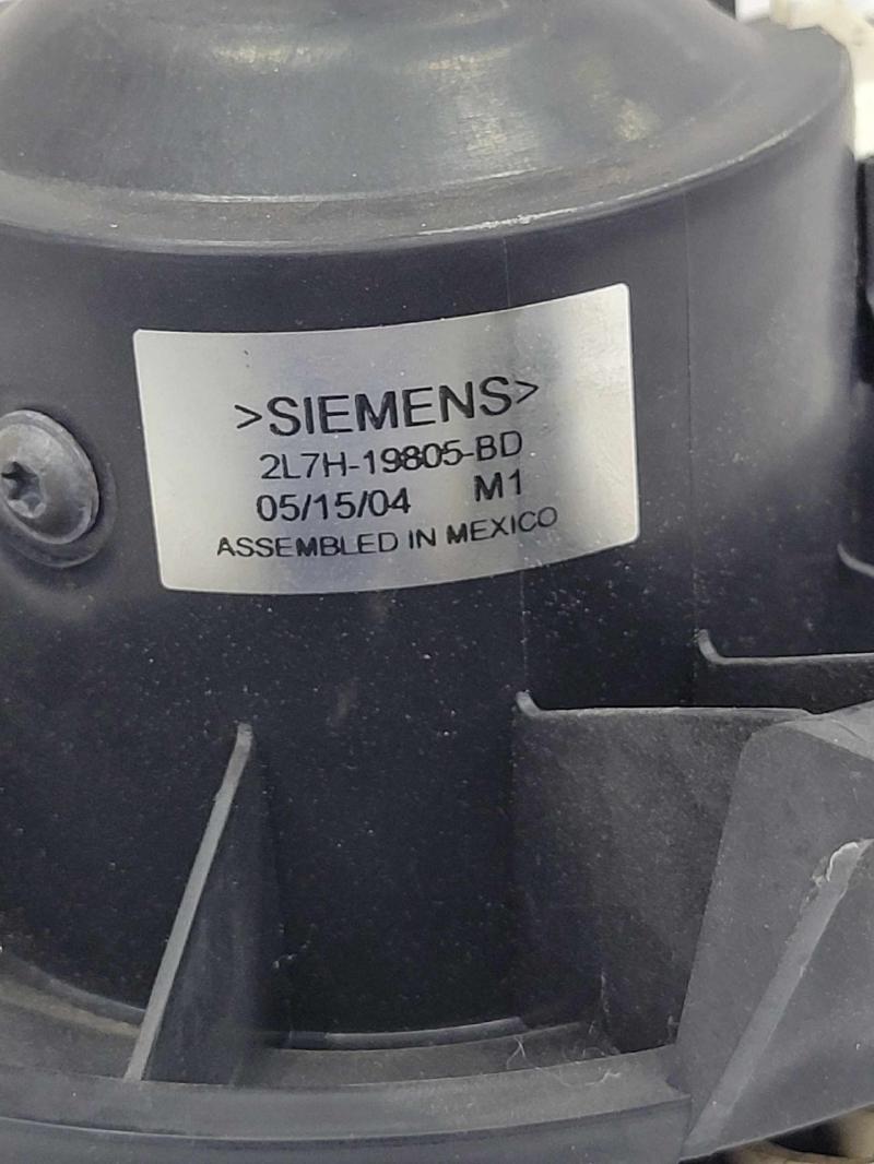 2004 Lincoln Navigator Blower Motor