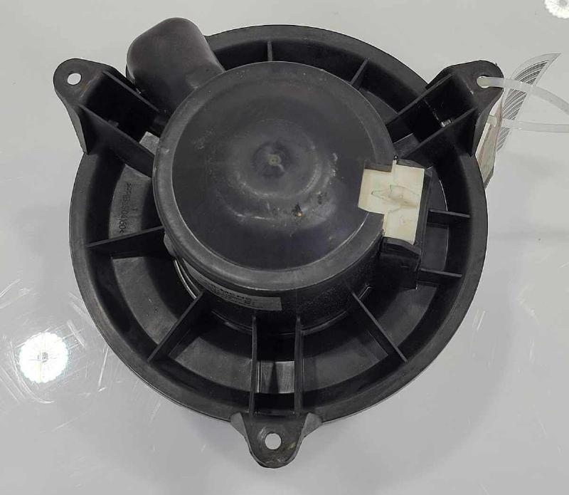 2004 Lincoln Navigator Blower Motor