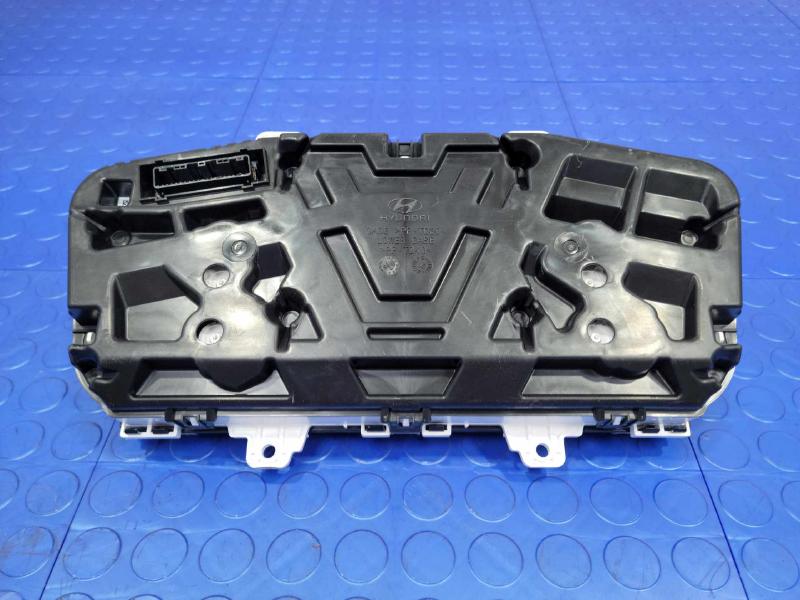 2016-2017 Hyundai Sonata Instrument Cluster 2.4L w/o Screen OEM 94001-C2201