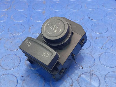 2014 Chevrolet Silverado 1500 Door Switch Front