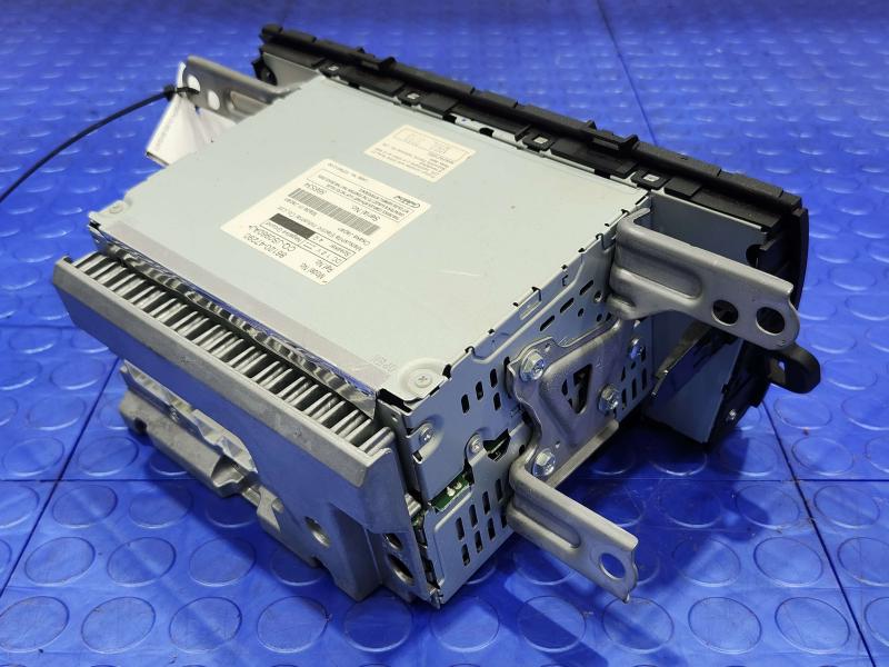 2010 Toyota Prius Audio & Visual Equip.(Radio)