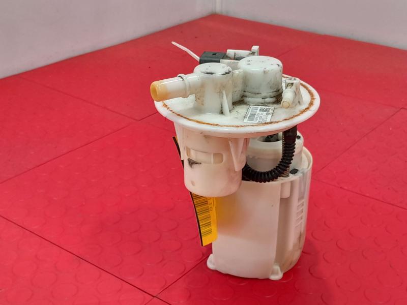 2014-2016 Kia Forte 2.0L Tank Mounted Fuel Pump Assembly OEM 311102V500