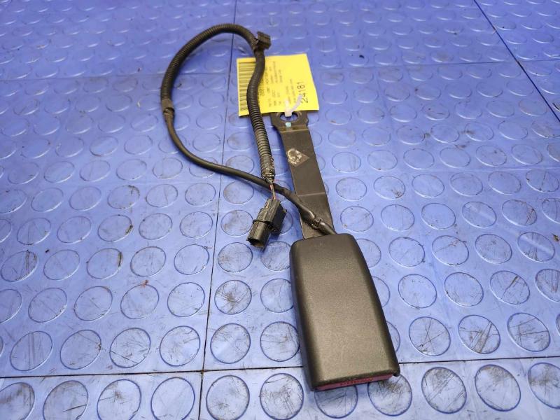 2015 Subaru Legacy Front Seat Belt
