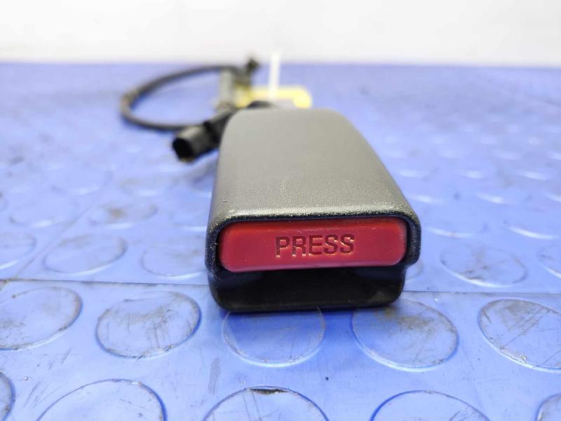 2015 Subaru Legacy Front Seat Belt