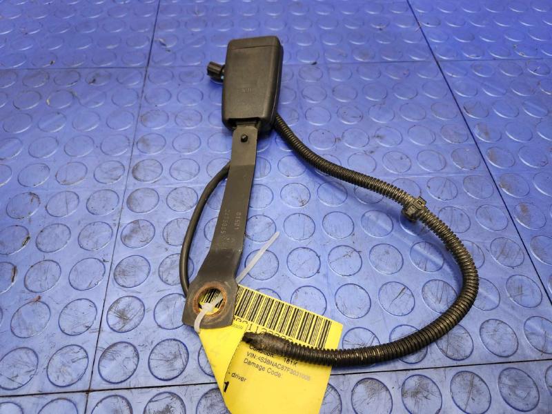 2015 Subaru Legacy Front Seat Belt