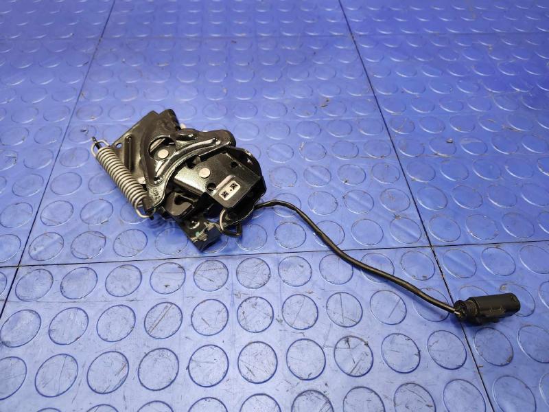 2014 BMW 228i Hood Latch