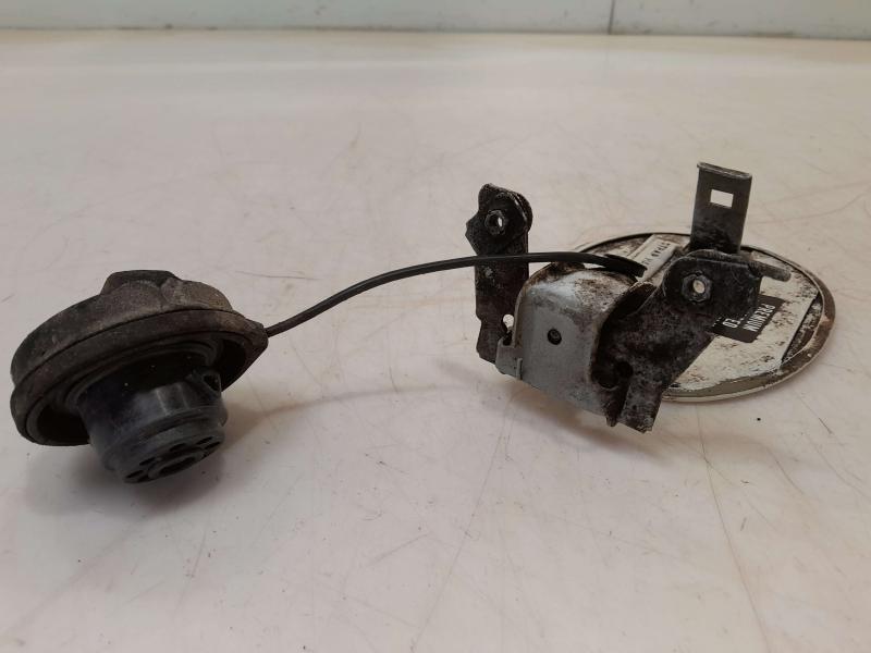 1999 Buick Park Avenue Fuel Tank Door