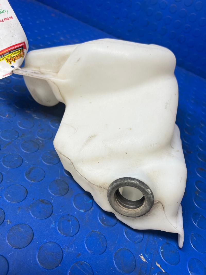 2012 Buick LaCrosse Washer Bottle