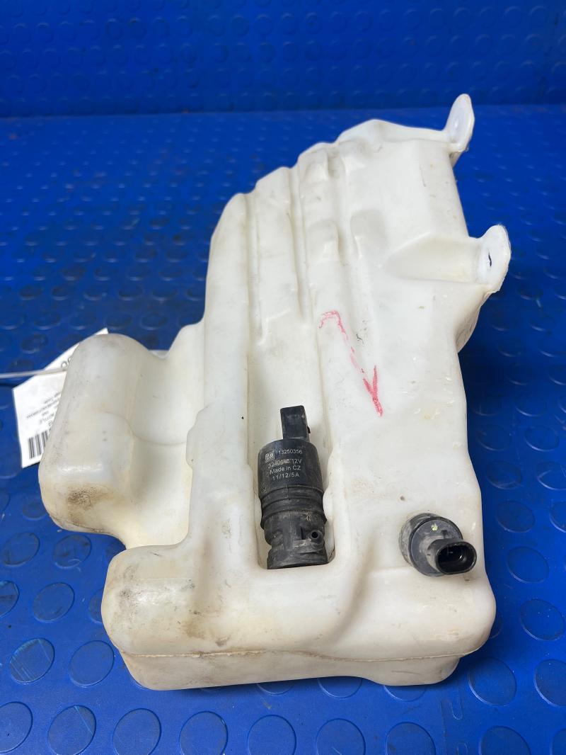 2012 Buick LaCrosse Washer Bottle