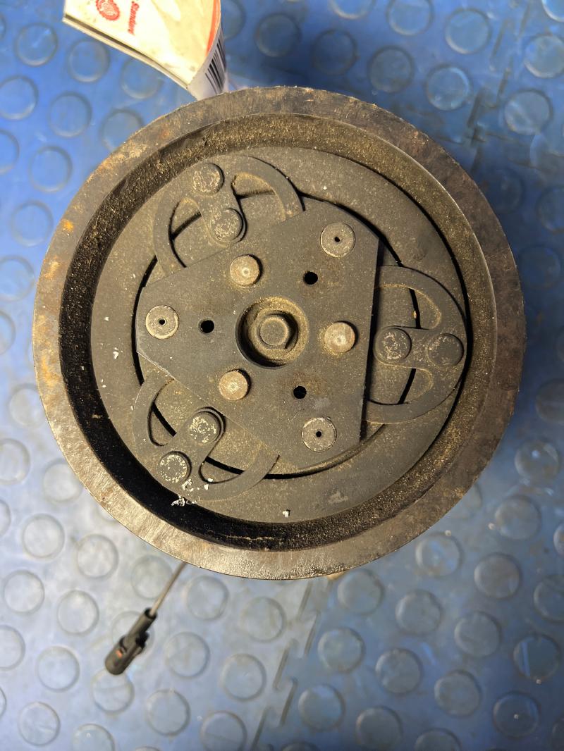 2003 Isuzu Rodeo A/C Air Compressor