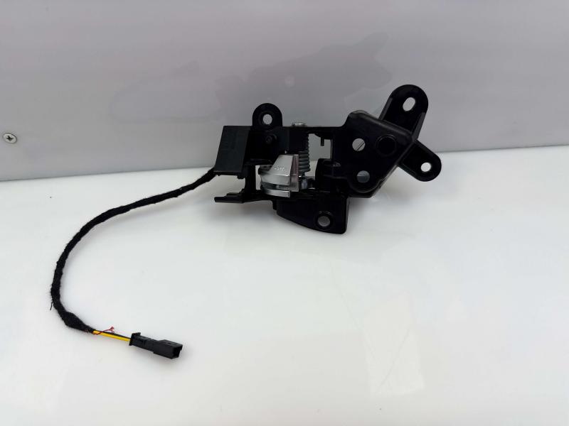2013 Tesla Model S Inside Door Handle