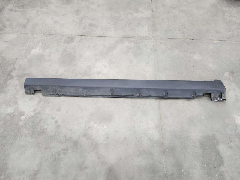2011 Kia Sorento Rocker Moulding