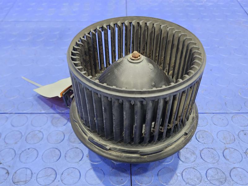2008-2012 Ford Escape Heater AC Blower Motor Genuine OEM Used 8L8Z19805C