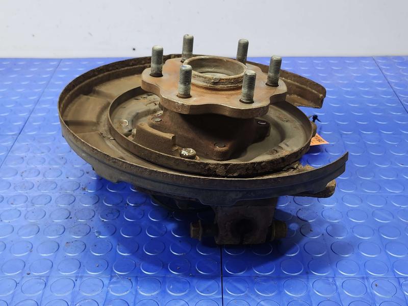 2011 Infiniti QX56 Rear Knuckle/Stub Axle