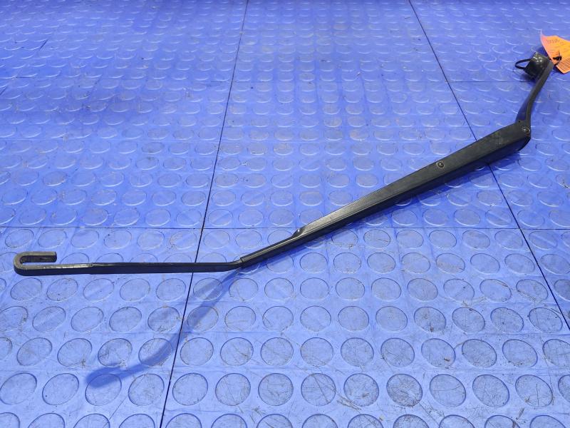 2011 Maserati Quattroporte Wiper Arm