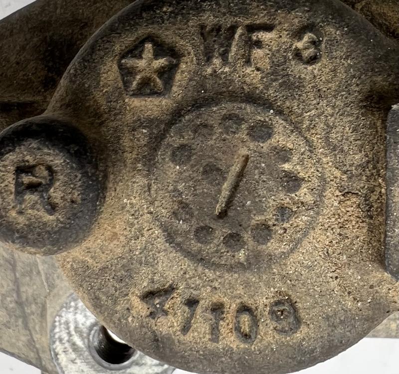 2013 Chrysler Town & Country Caliper