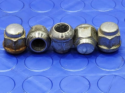 2016 Acura ILX Lug Nuts