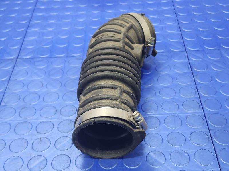 2013 Infiniti FX35 Air Intake Tube/Resonator
