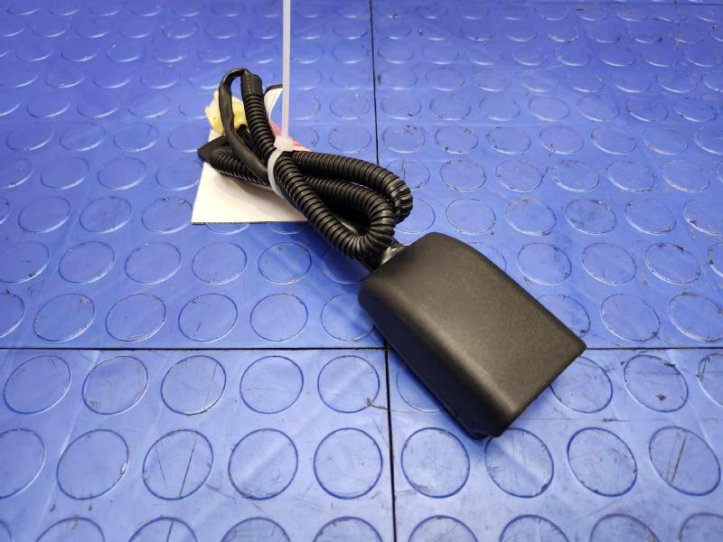 2017 Subaru Legacy Front Seat Belt