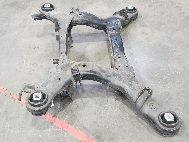 2014 Dodge Durango Crossmember/Cradle/Undercarria