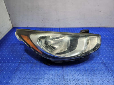 2013 Hyundai Accent Headlamp Assembly