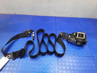 2017 Mercedes C-Class Front Seat Belt