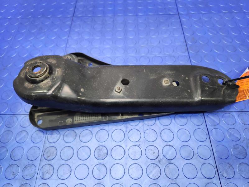 2017 Nissan Maxima Lower Control Arm Rr