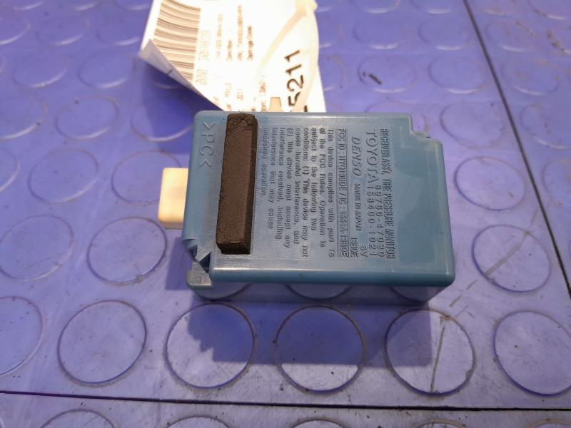 2010-2015 Toyota Prius TPMS Tire Pressure Monitor Control Module OEM 89760-47030