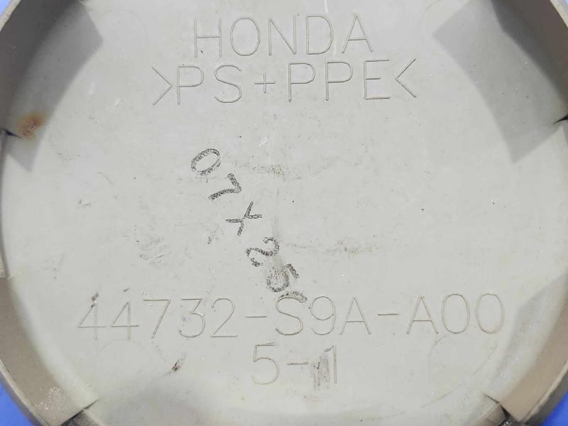2008 Honda CR-V Center Cap
